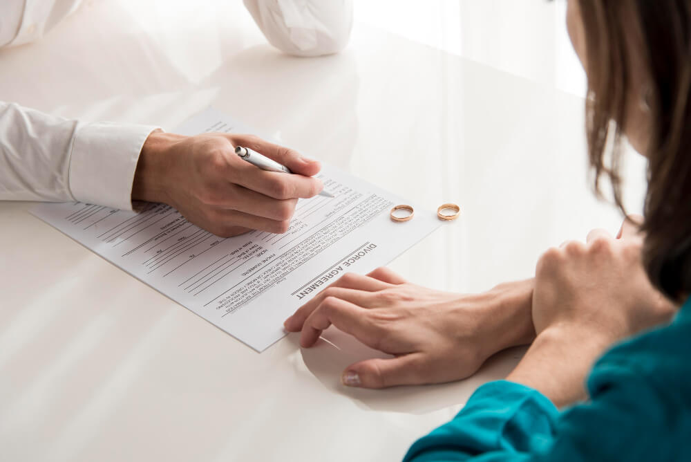 notario para divorcio en Alcalá de Henares